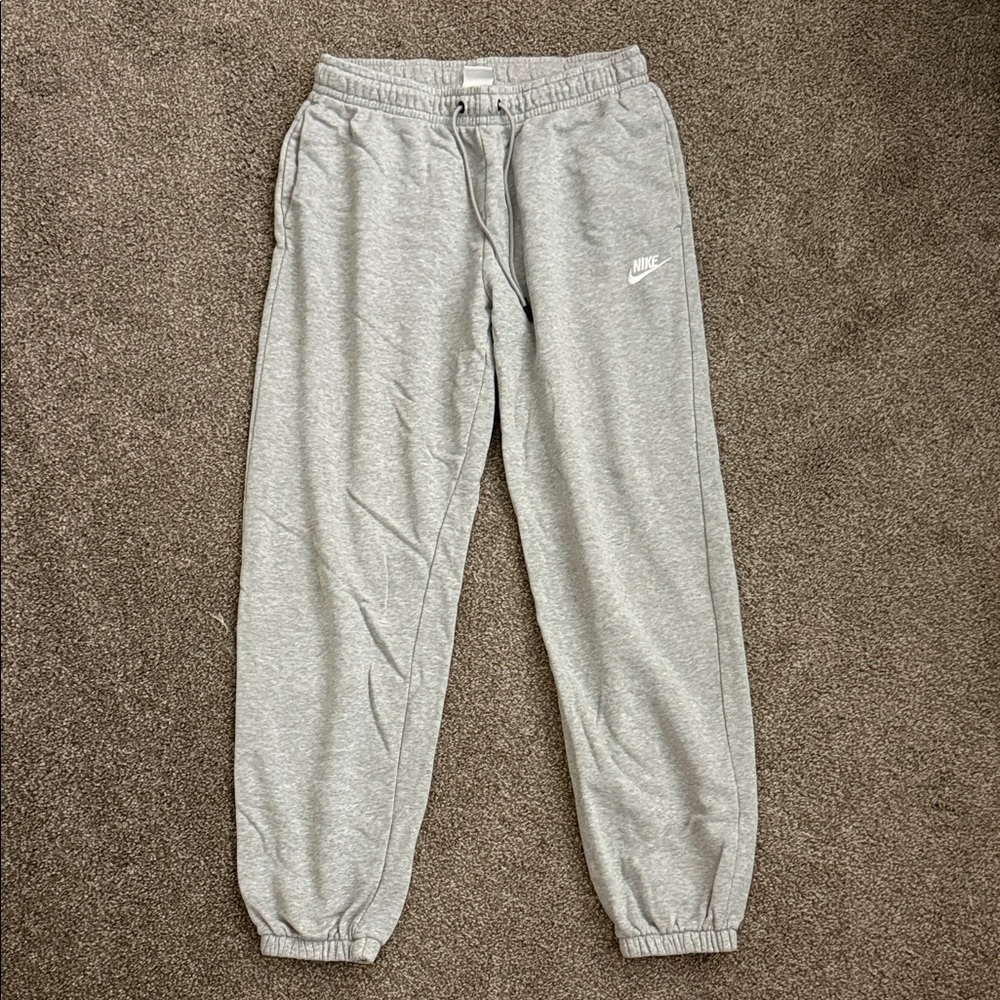 Nike joggers